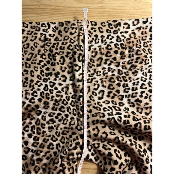 Chico’s Animal Print Ponte stretch so slimming Juliet Ankle Pant Size .5 S Sand - Picture 10 of 13